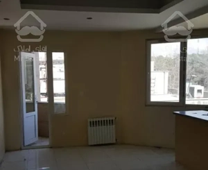 ٦٣ متر رو به افتاب کم سن غرق نور