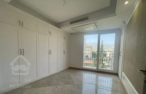 اپارتمان ۹۰ متر ۲ خواب نور گیر عالی