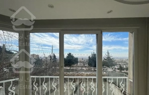 ویو ابدی تهران. کل واحد ملک بازسازی شده. تمیز