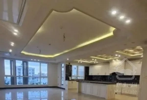 ۷۲ متر/فول امکانات/بهترین لوکیشن منطقه/