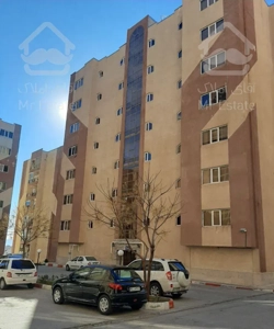 ۱۱۵ متر آپارتمان شیک و نوساز ، بروجرد