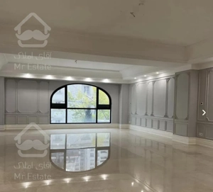 ۱۴۹متر*تک واحدی*چهار باغ