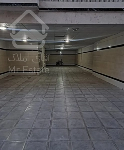 فروش آپارتمان۱۳۰متر۳۰مترحیاط اختصاصی(اوایل مفتح)