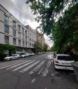 سازمان برنامه ۸۸ متر سالن پرده‌‌خور نورگیری دونبش