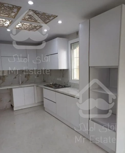 ۱۴۰ متر دو طبقه ویلایی ۴ واحد ۷۰۰ متر زمین