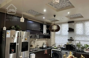 اپارتمان ۱۰۱ متری فول در نارمک دردشت