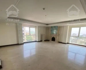 اپارتمان تک واحدى ٢١٨ متر با نور و ویو