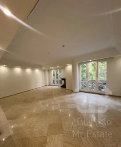 تاپ لوکیشن زعفرانیه ۲۱۰متر  مشرف به باغ فول مشاعات