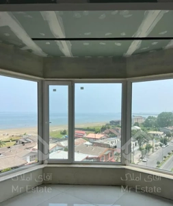 واحد ۱۸۰ متری بر اصلی پاسداران