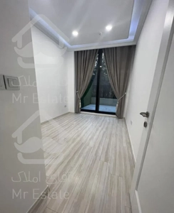 نیاوران١٤٠مترنوساز(کلیدنخورده)٢خوابه شیک تراس