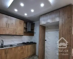 ۷۰متر۲خوابه/جمالزاده شمالی تقاطع نصرت/تاپ لوکیشن