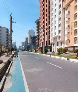 زمین ۱۸۵ متری با بر ۱۷ در تاپ لوکیشن (بلوار دریا)