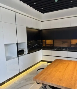 ۱۴۰متر ((۳خواب)) بر میدان امکانات کم نظیر