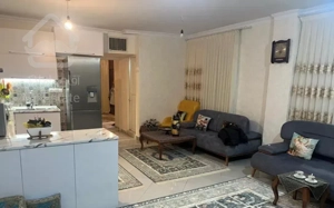 ۷۰ متر ۲ خوابه  همکف شریعتی مقابل ملک