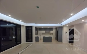 ۱۳۰متر۳خواب/نوساز/ونک شیرازشمالی/ساختمان دنج