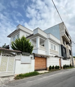 ۴۵۰ مترمربع ویلا تریبلکس استخردار (شهرکی)