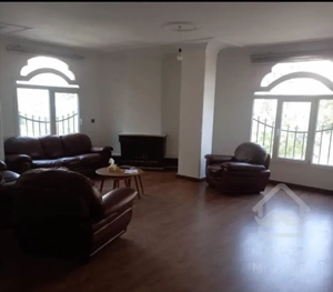 83متر /سازمان برنامه سالن پرده خور /کلا7 واحد