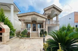 ویلا نیم پیلوت ۲۵۰ متری منطقه برند