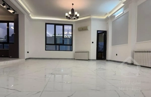 ۱۲۰ متر/۳خواب/صارمی/روبروی برج باران