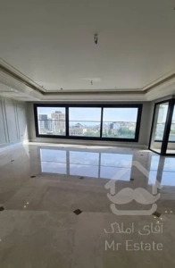 آپارتمان ۳۸۰متری ۴خوابه واقع درنیاوران