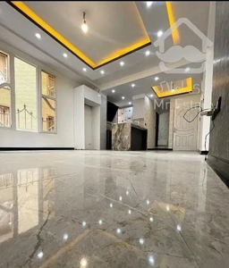 غرق نور / ۱۳۵ متر / سه خوابه / خوش نقشه