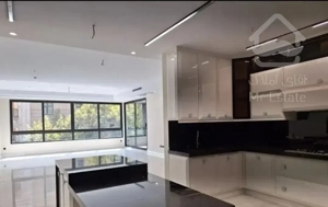 145متر  2پارکینگ سندی . پلان بی نقص تاپ لوکیشن