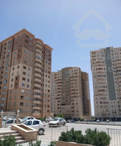 *شهرک عقاب ۱۴۰متر ۳خوابه تمدید هرساله برج شیک*