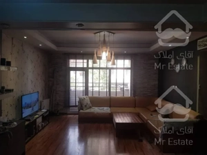 ۹۰متر ۵ساله کم واحد پرده خور در سازمان مرکز