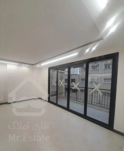 آپارتمان ۱۳۱ متری/ ۳ خواب /هشت بهشت/ تک واحدی