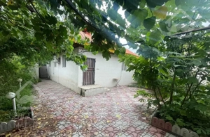 فروش خانه ویلایی ۱۸۰ متری