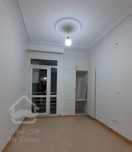 فروش آپارتمان ۸۳ متردو خوابه در آشتیانی