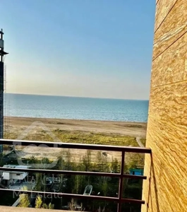 فروش اپارتمان ۱۲۸ متری چند قدمی دریا