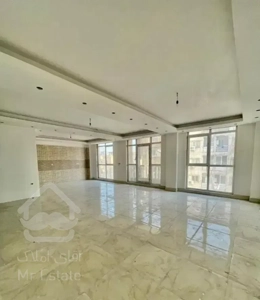 آپارتمان ۱۲۶ متری تک واحدی کلیدنخورده