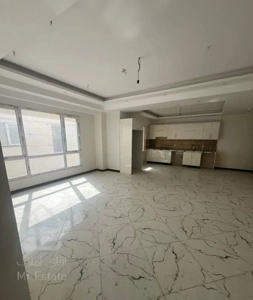 ۱۰۰ متر دو خواب/ ۱۰ سال ساخت/ سالن پرده خور