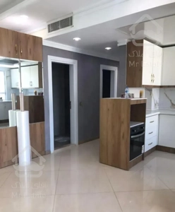 98 متر + 18 متر تراس . فول . برج نشین