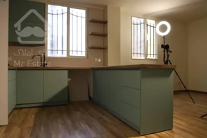 آپارتمان۶۱متری/دو خوابه/طبقه هم کف/دارای حیاط اختصاصی/جیحون،مرتضوی