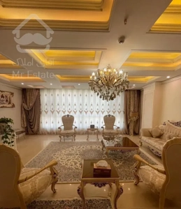 ۱۹۶متر ۶ساله تکواحدی ۳پارکینگ ابراهیمی ۳نبش