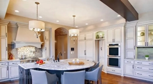 آپارتمان ۱۷۵ متری در عرض ۱۵ / بسیار خوش نقشه