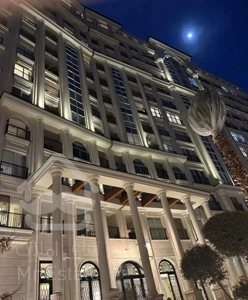 نیاوران/۲۰۰متر/برج باغ فاخر
