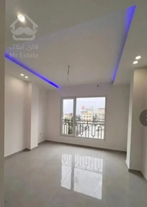 آپارتمان سا حلی ۱۳۶ متری خوش نقشه متریال عا لی