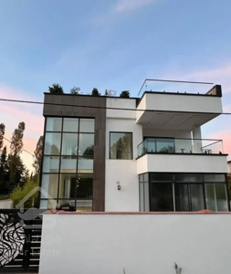 تریبلکس مدرن استخردار*پلاک2جنگل*438متر