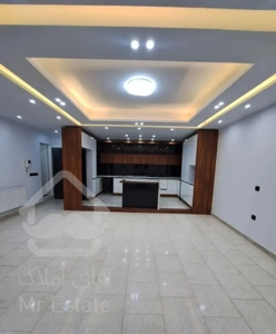 ۷۳ متری  خوش نقشه   سالن پرده خور پارکینگ سندی