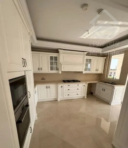 ۱۹۰ متر / کلید نخورده / نوساز / فایل شخصی