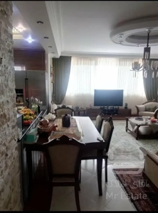 ۹۵متر، فول، تاپ لوکیشن، درچندقدمی دریاچه