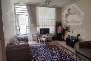 منزل ویلایی سه طبقه ابتدای خیابان باغ حوض