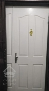 خانه ۲ طبقه روی پیلوت