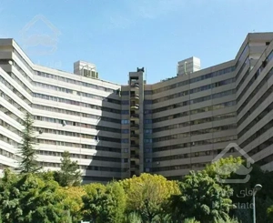 آپارتمان 4 خوابه 176 متری در فاز 3 اکباتان