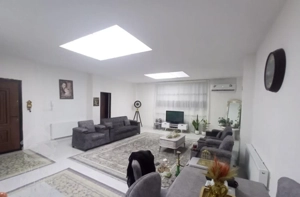 ۱۲۰مترآپارتمان/۲خواب/طبقه۲/کم واحد/لوکیشن آرام