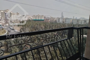 آپارتمان با  چشم انداز و نور گیر