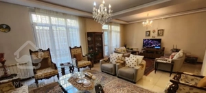 فروش آپارتمان ۱۸۰ متری ۳ خوابه در کوی فراز